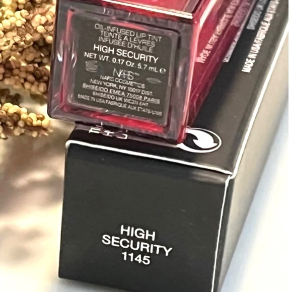 NARS Oil-Infused Lip Tint HIGH SECURITY 1145 *DISCONTINUED* - Picture 12 of 13